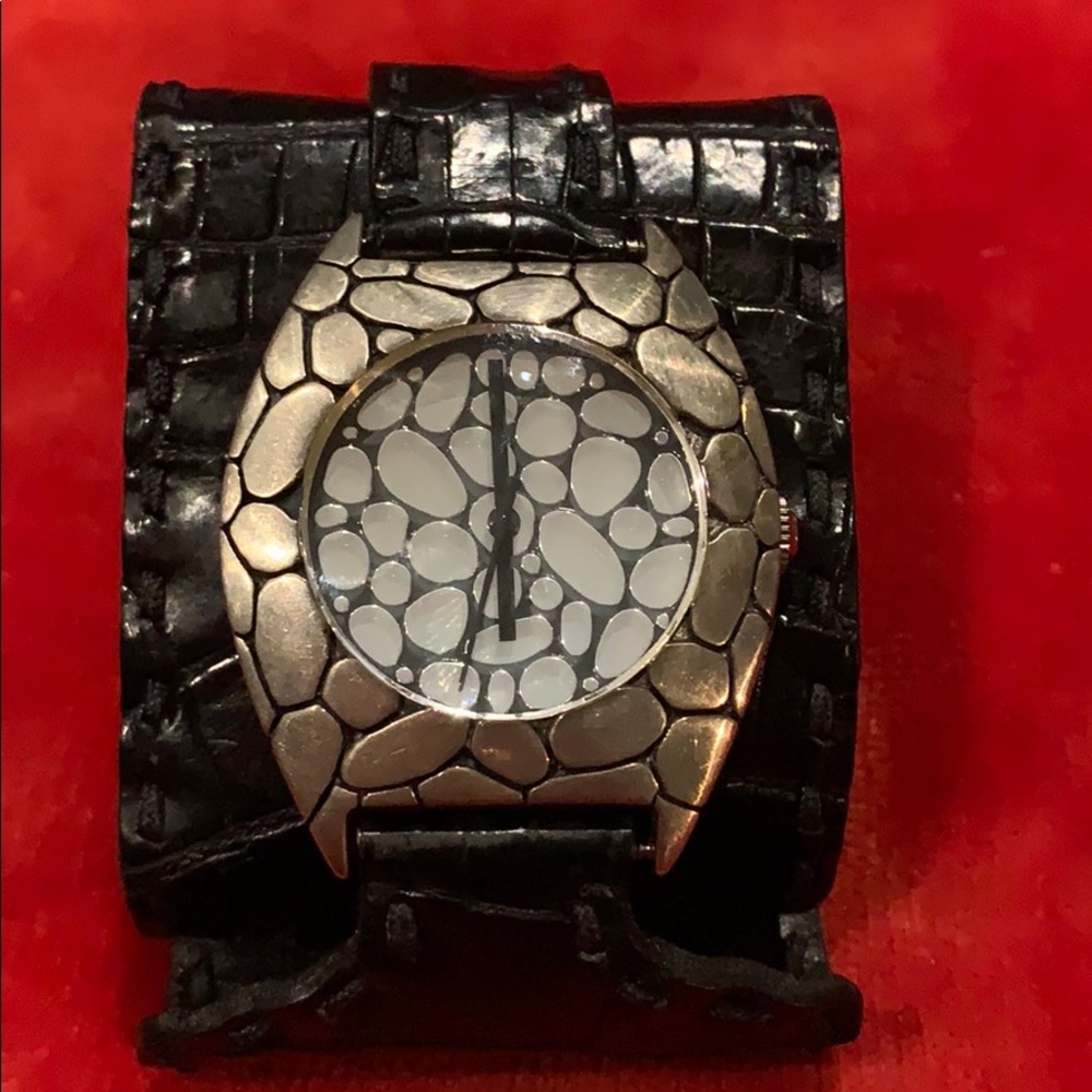 John Hardy Watch With Black Crocodile Wrap Band